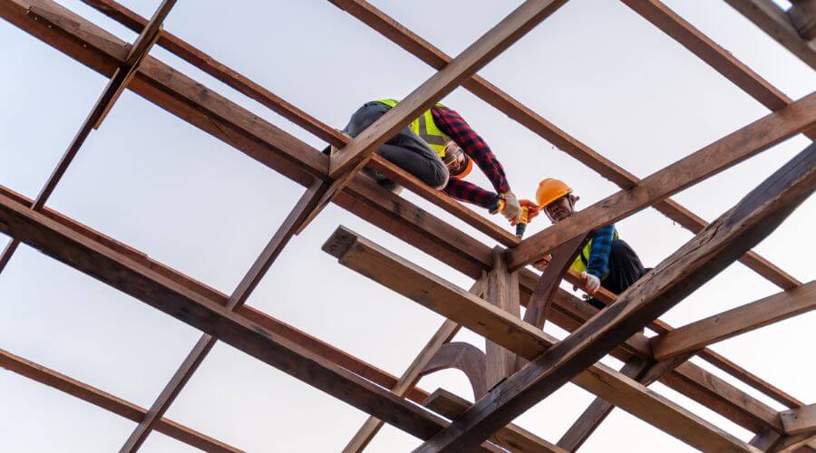 Expert new roof installation services in Lima, IL